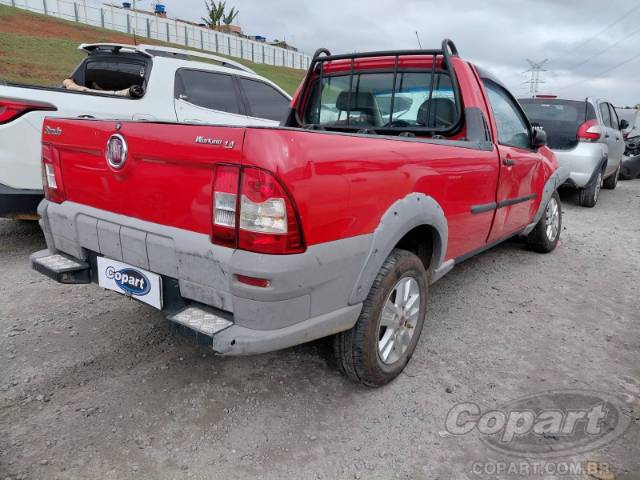 2011 FIAT STRADA 