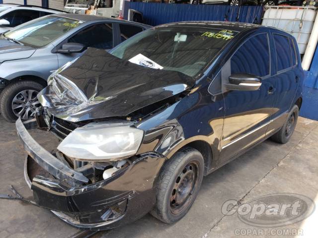 2011 VOLKSWAGEN FOX 