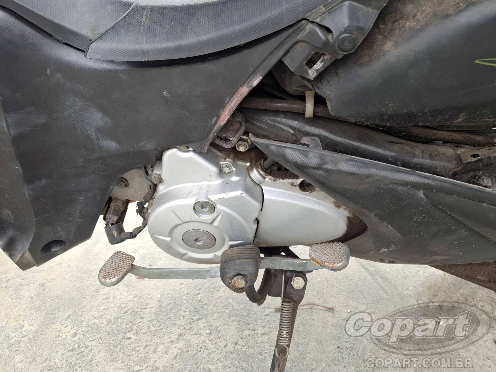 Foto 6 de 15: 2023 HONDA BIZ