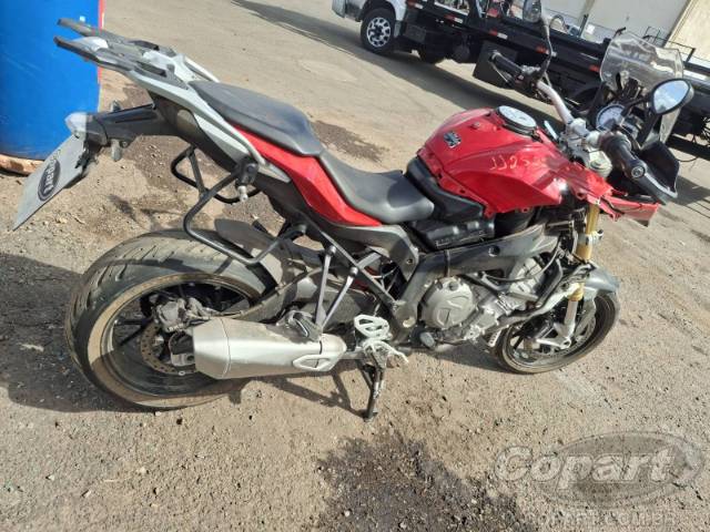 2016 BMW S 1000 