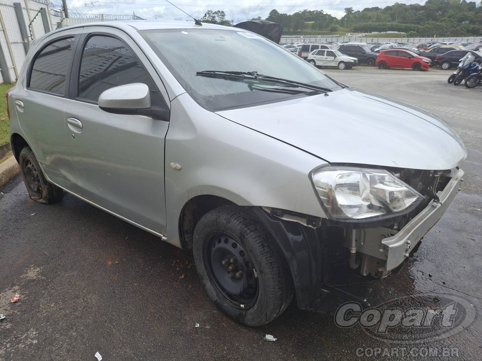 Veículo Toyota Etios Toyota Etios XS 1.5 16V 2014 2014 em leilão
