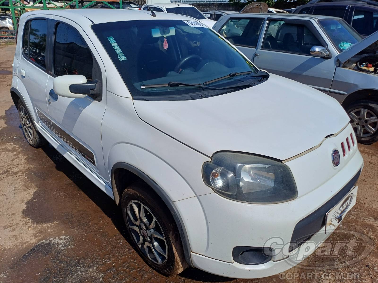 Veículo Fiat Uno FIAT UNO SPORTING 1.4 EVO 2013 2013 em leilão