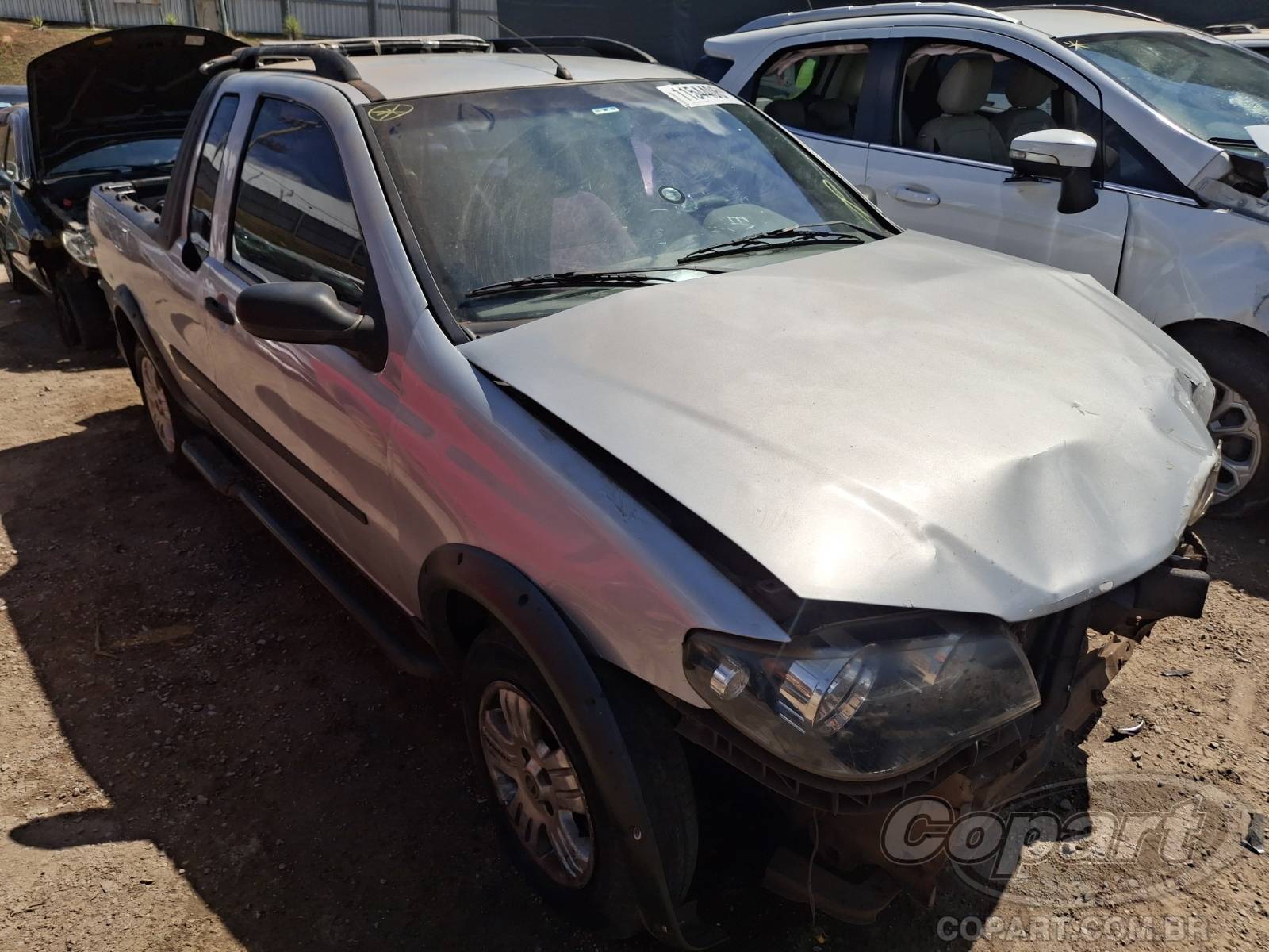 Fiat Strada Strada Trekking 1.8 mpi Flex 8V CE