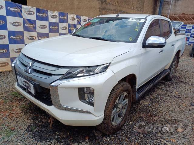 2022 MITSUBISHI L200 TRITON 