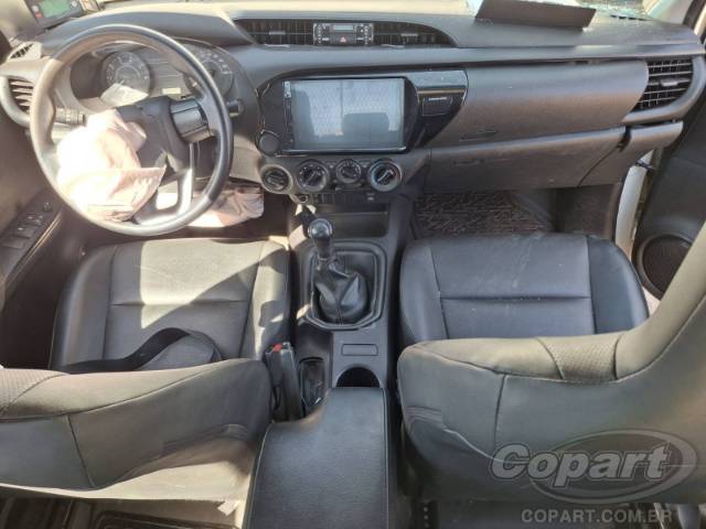 2024 TOYOTA HILUX CD 