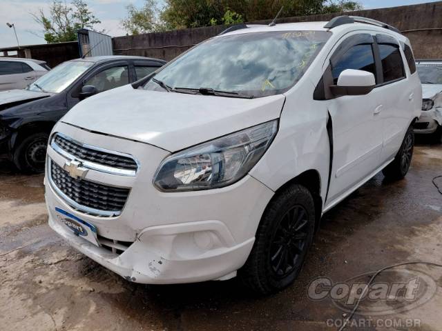 2016 CHEVROLET SPIN 