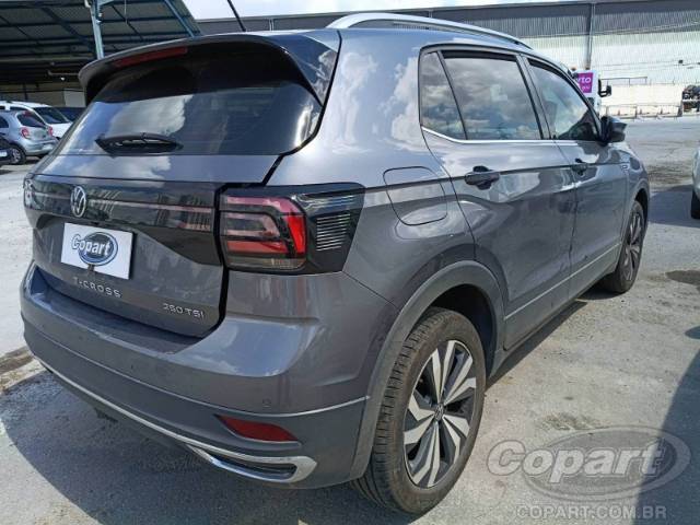 2024 VOLKSWAGEN T-CROSS 