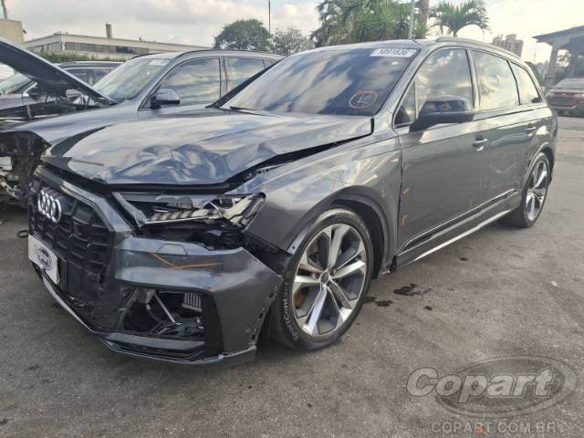 2023 AUDI Q7 