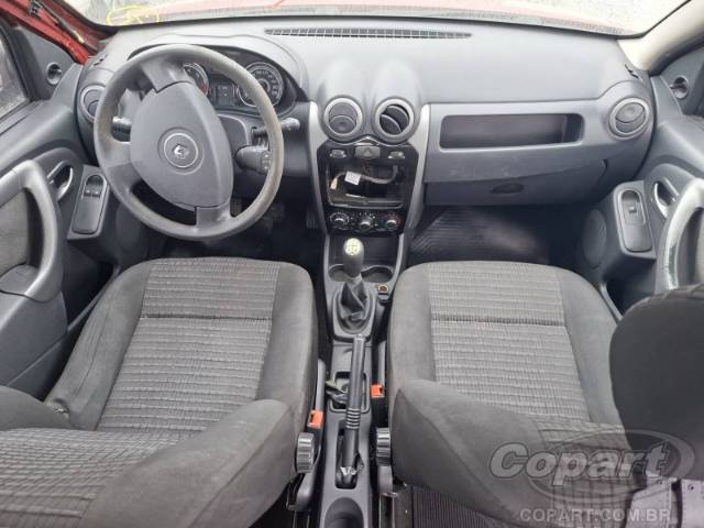 2013 RENAULT SANDERO 
