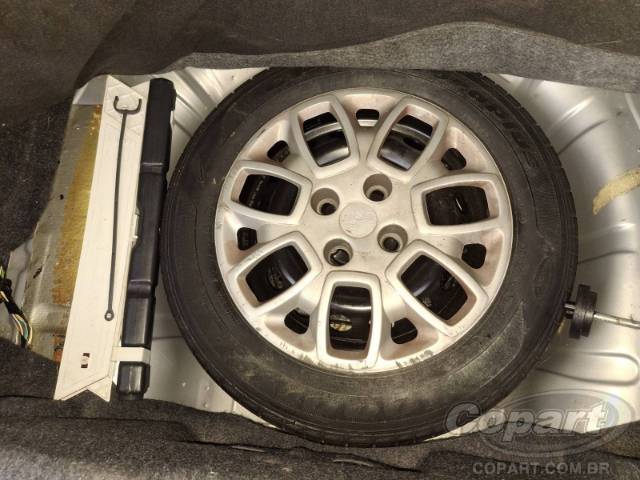 2016 FIAT UNO 