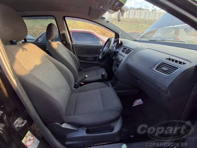 2014 VOLKSWAGEN FOX 