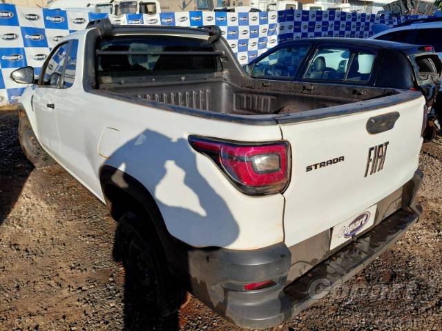 2024 FIAT STRADA 