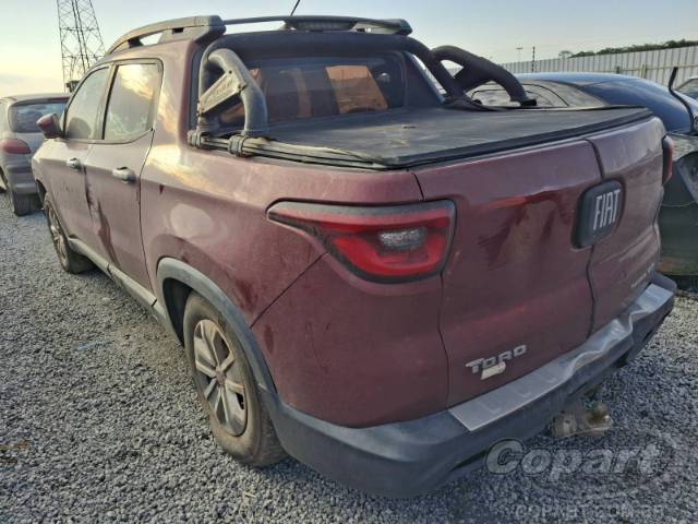 2017 FIAT TORO 