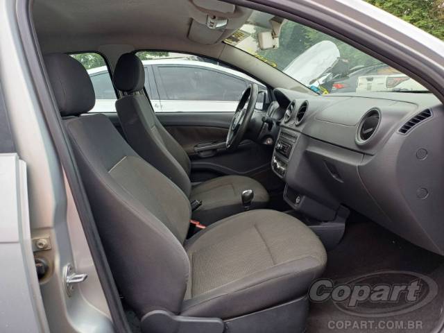 2013 VOLKSWAGEN VOYAGE 