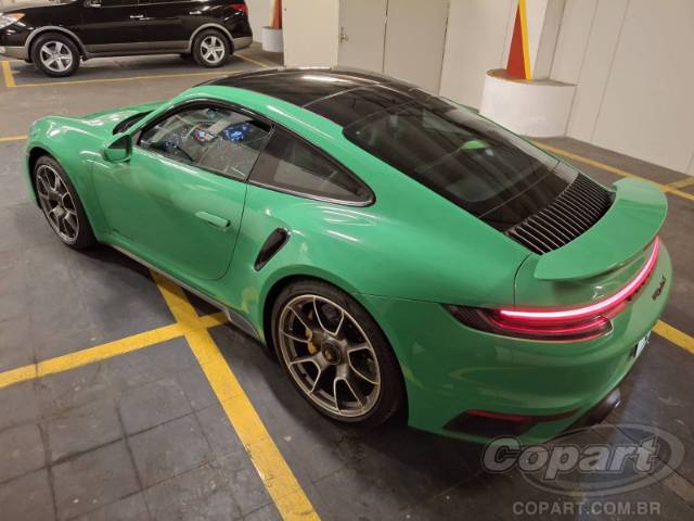 2021 PORSCHE 911 