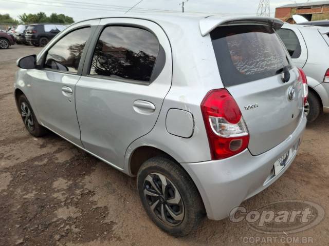 2015 TOYOTA ETIOS 