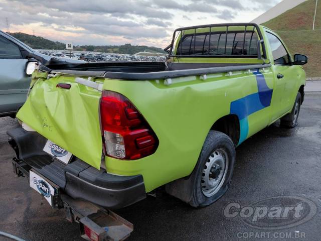 2025 TOYOTA HILUX CS 