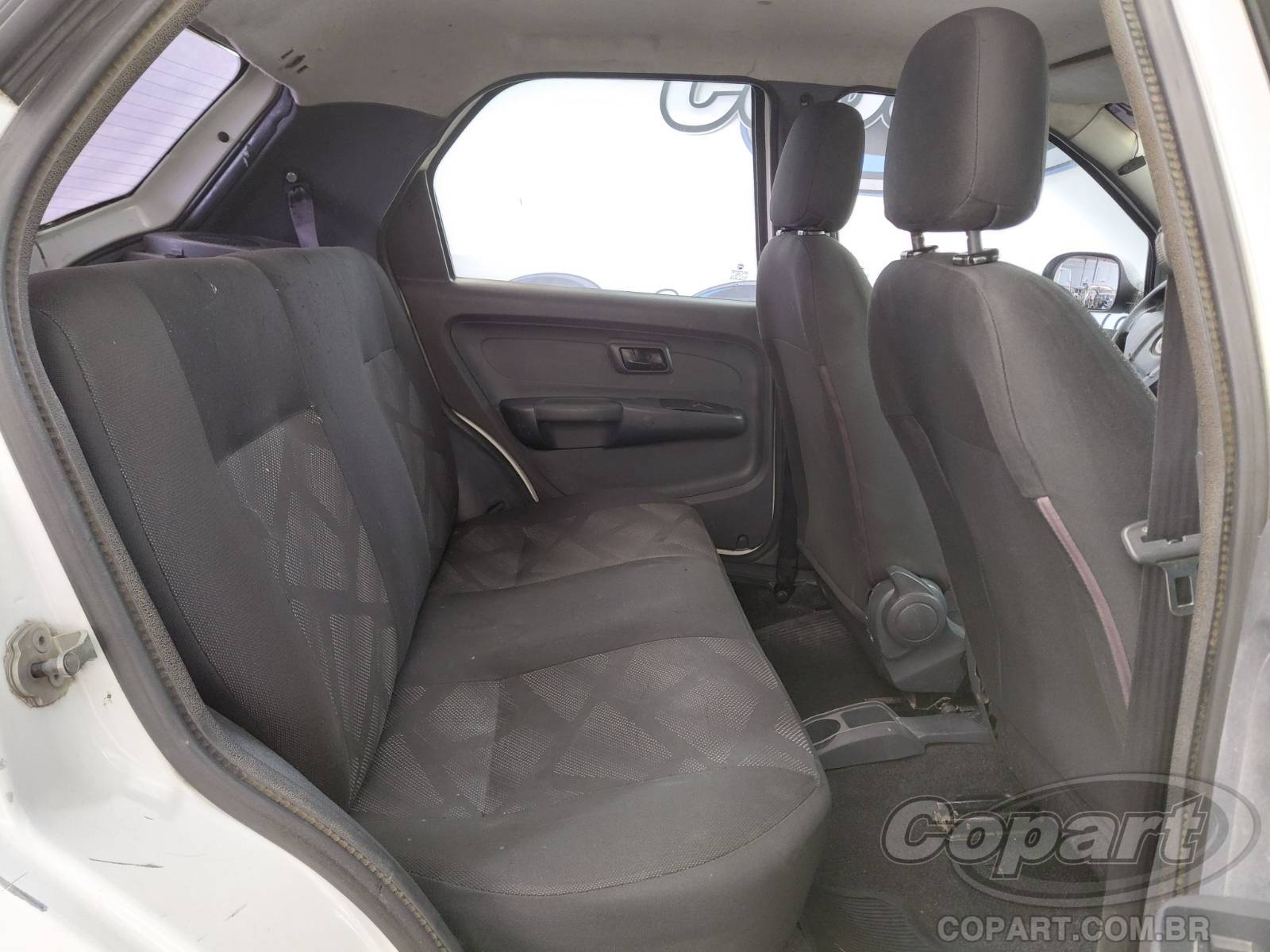 Foto 6 de 10: 2016 FIAT PALIO
