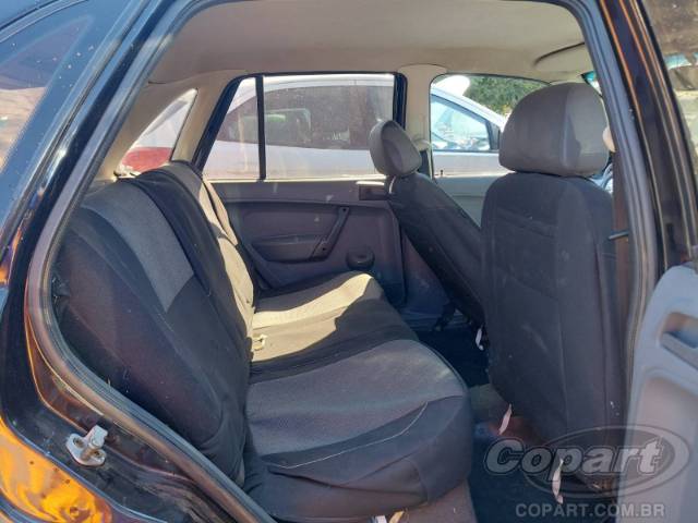 2011 VOLKSWAGEN GOL 