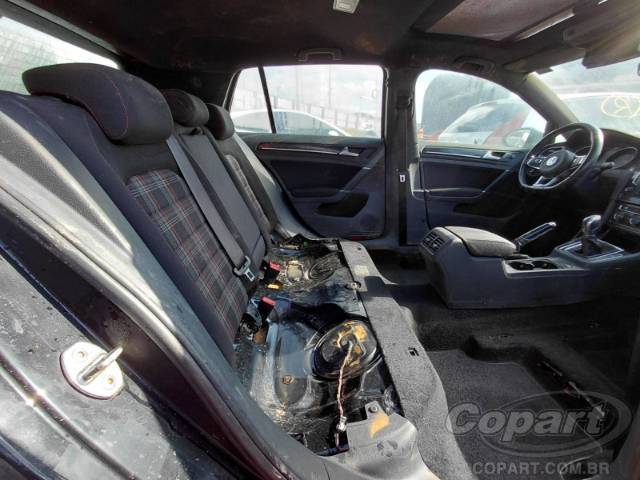 2017 VOLKSWAGEN GOLF 