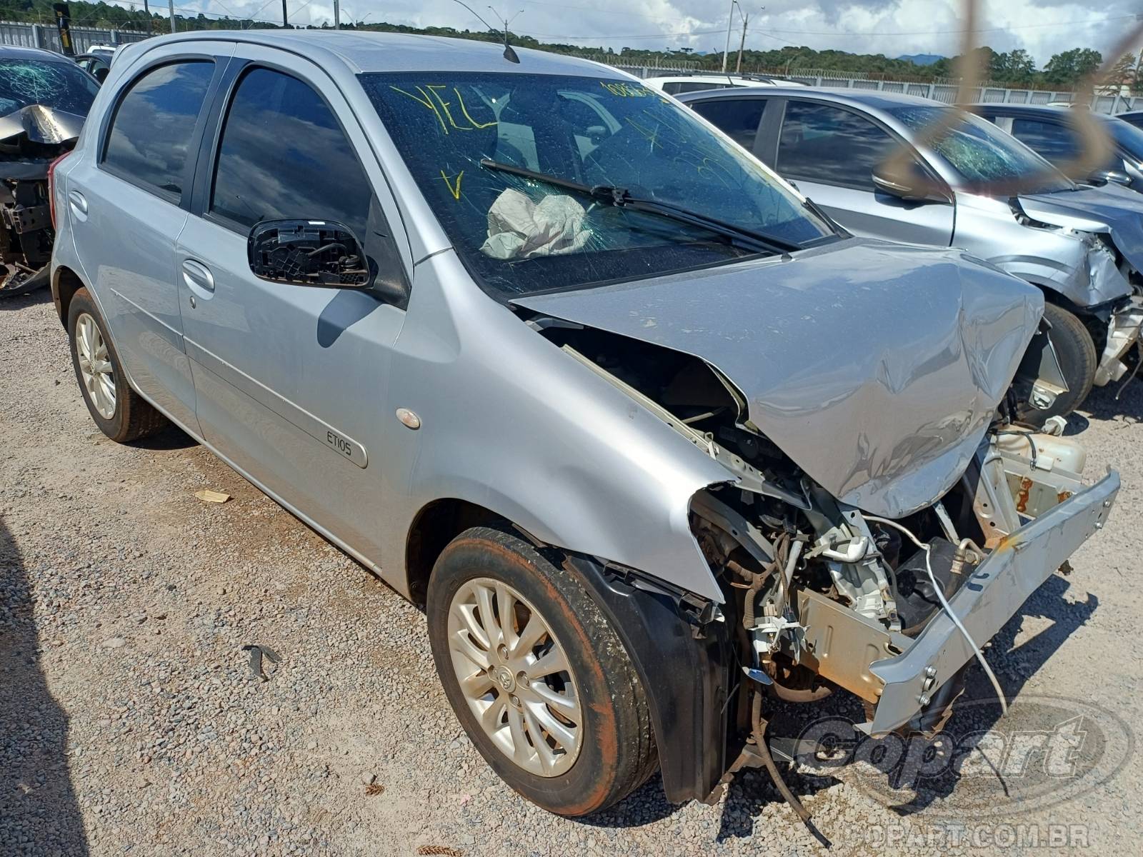 TOYOTA ETIOS 1.5 16V