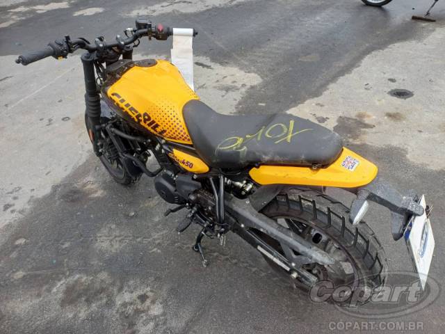 2026 ROYAL ENFIELD Guerrilla 