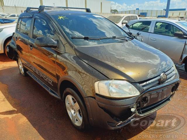 2005 VOLKSWAGEN FOX 