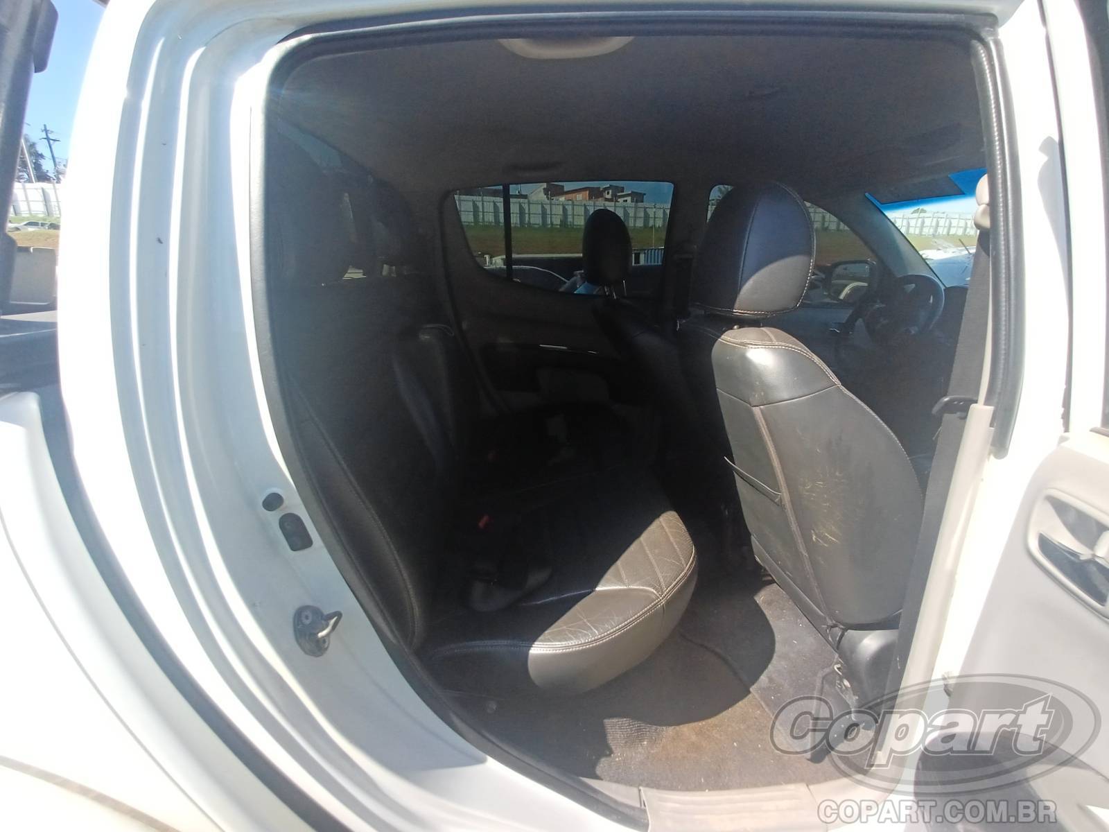 Foto 6 de 10: 2014 MITSUBISHI L200 TRITON