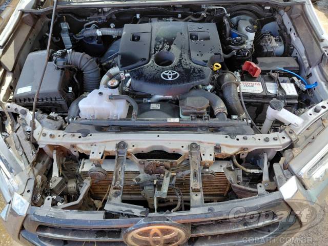 2025 TOYOTA HILUX CD 