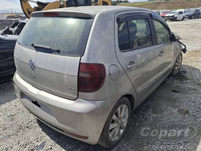 2013 VOLKSWAGEN FOX 