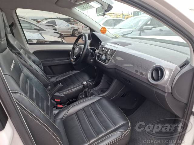 2018 VOLKSWAGEN UP 