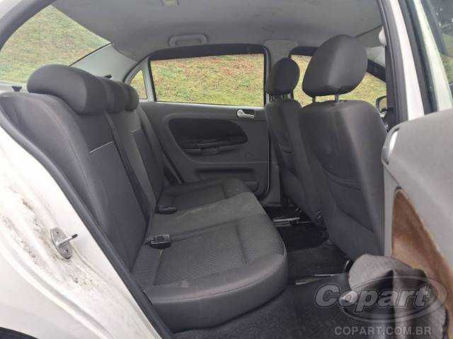 2017 VOLKSWAGEN VOYAGE 