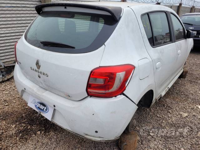 2015 RENAULT SANDERO 