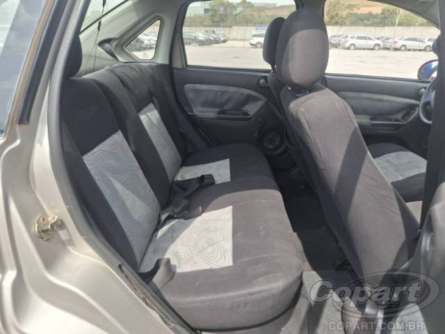 2009 FORD FIESTA SEDAN 