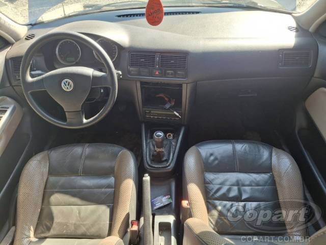 2010 VOLKSWAGEN GOLF 