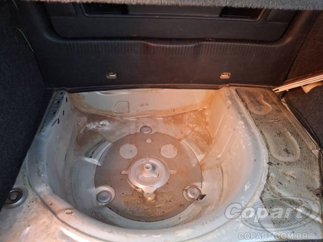 2010 VOLKSWAGEN GOLF 