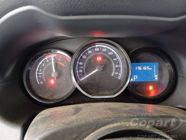 2018 RENAULT DUSTER OROCH 