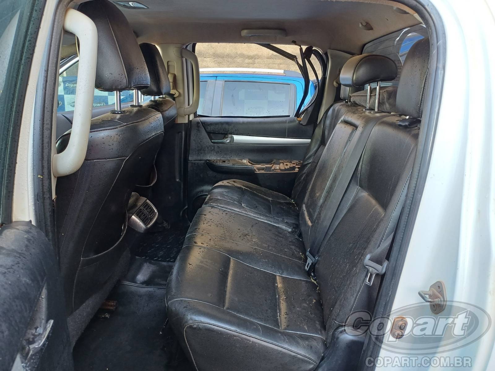 2016 TOYOTA HILUX CD — leilão em Goiânia/GO (foto 6)