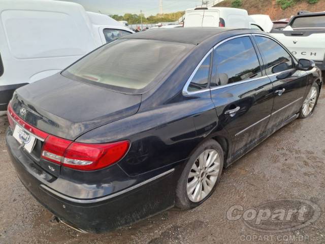2011 HYUNDAI AZERA 