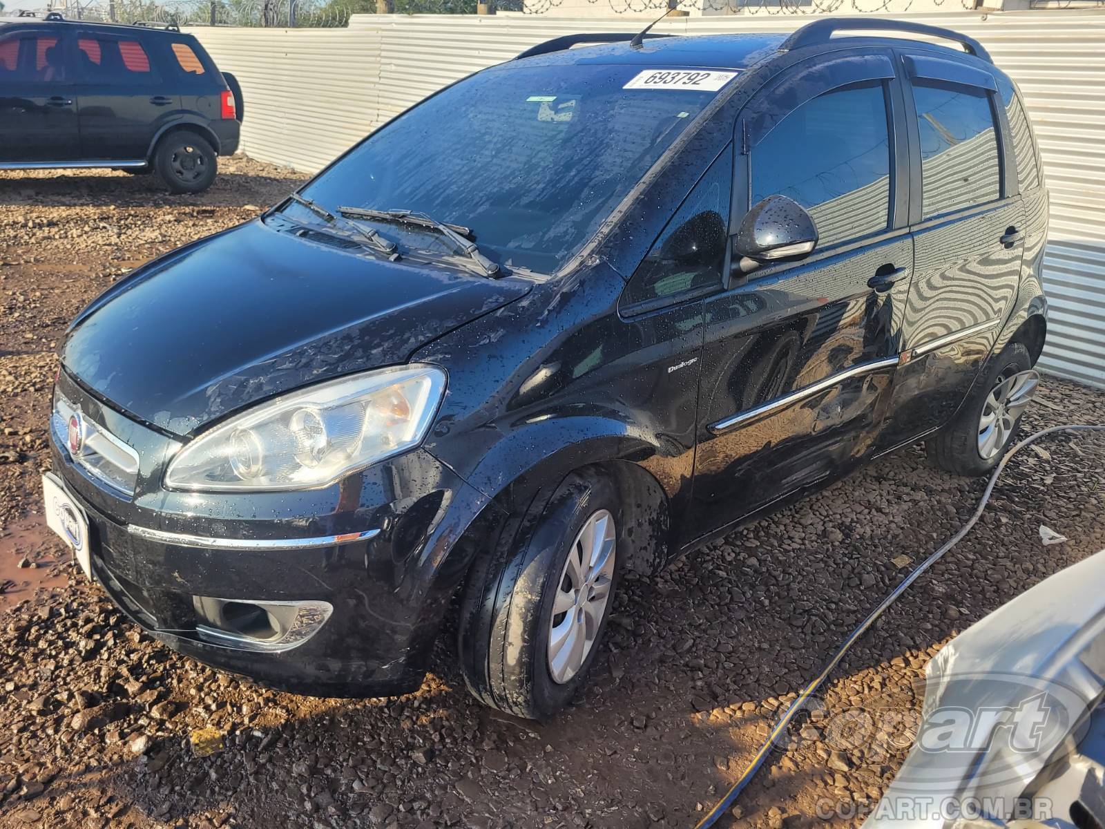 Foto 2: 2014 FIAT IDEA IDEA ESSENCE 1.6 16V E.TORQ
