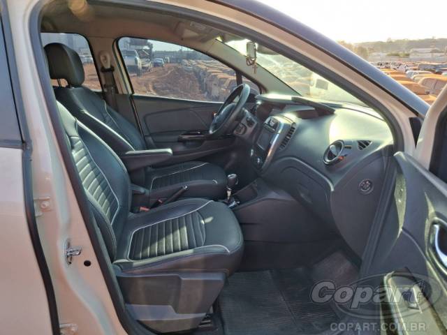 2018 RENAULT CAPTUR 