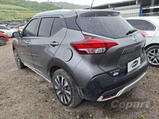 2020 NISSAN KICKS 