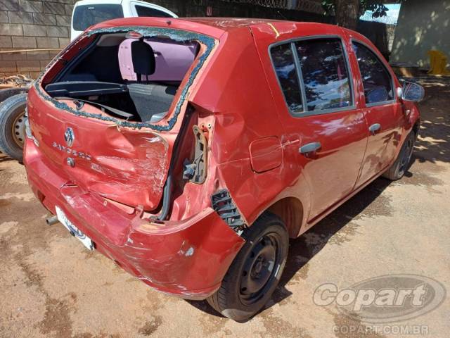 2014 RENAULT SANDERO 