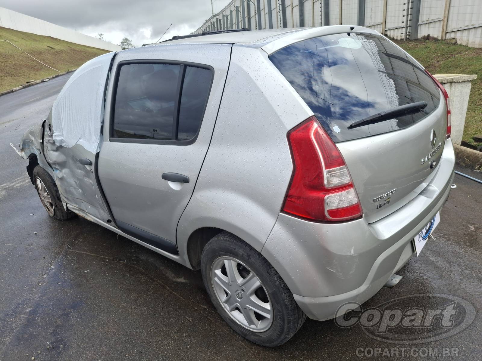 2013 RENAULT SANDERO — foto 3 de 13