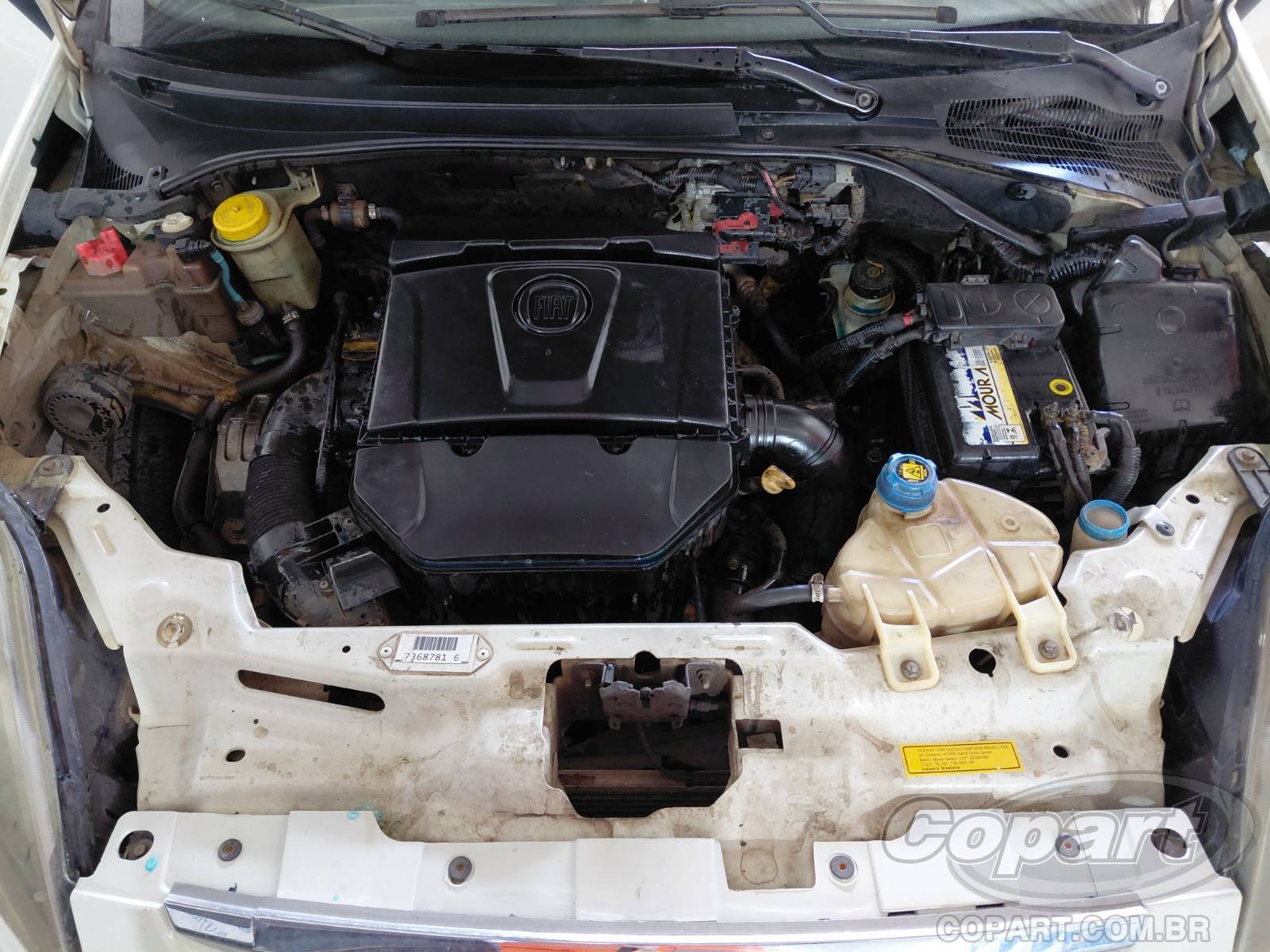 Foto 7 de 10: 2016 FIAT PUNTO