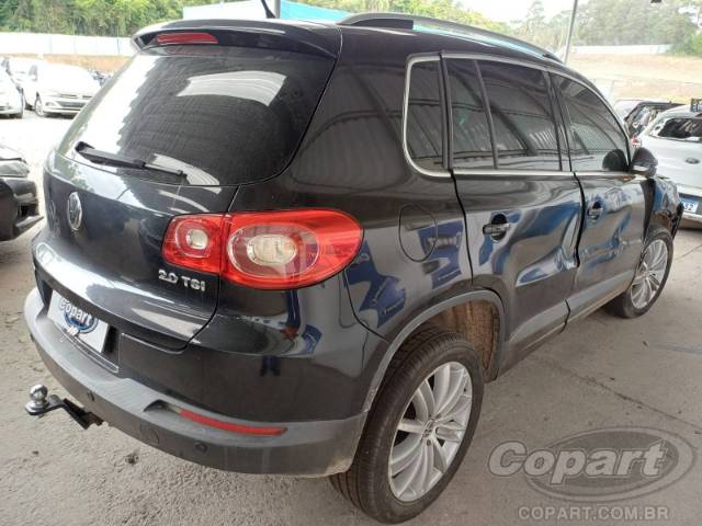 2010 VOLKSWAGEN TIGUAN 