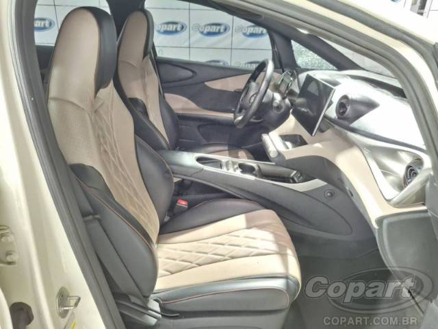 2025 BYD DOLPHIN 