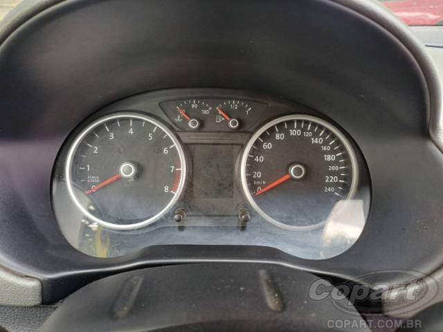 2011 VOLKSWAGEN VOYAGE 