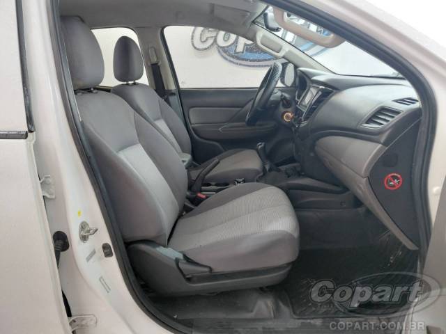 2022 MITSUBISHI L200 TRITON 