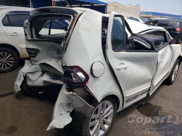 2018 VOLKSWAGEN FOX 